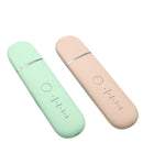 جهاز تنظيف وتقشير الوجه بالموجات فوق الصوتية الجديد يزيل الرؤوس السوداء من الوجه.